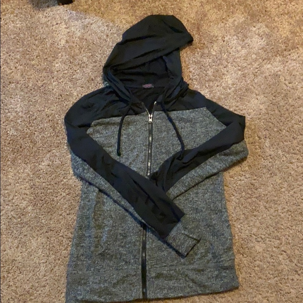 Thin jacket